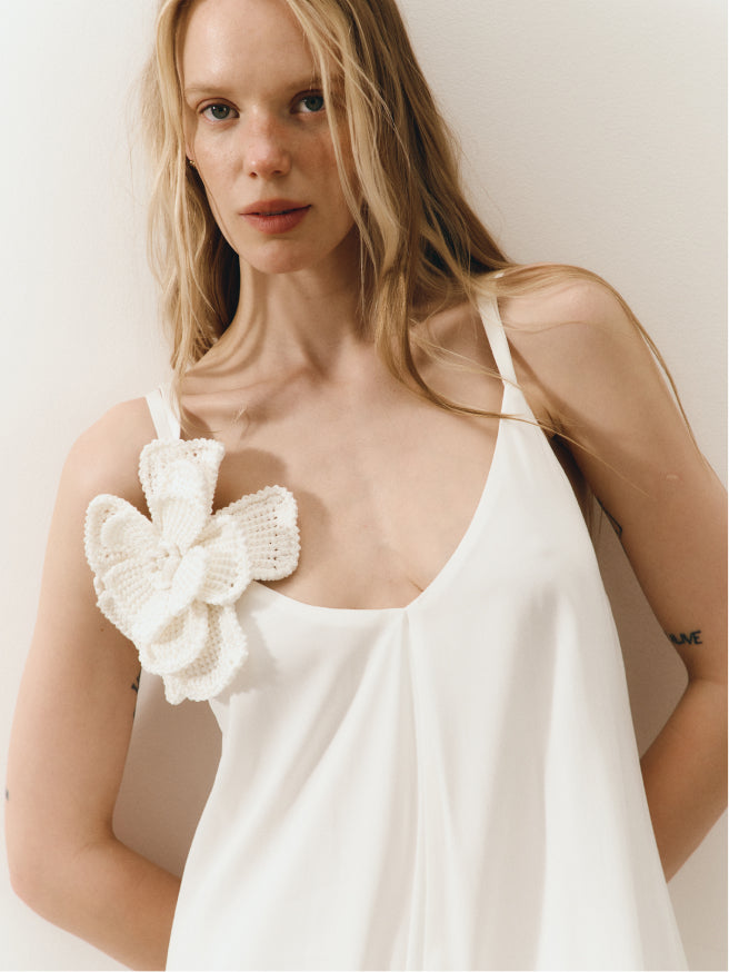 Flower brooch Harmony