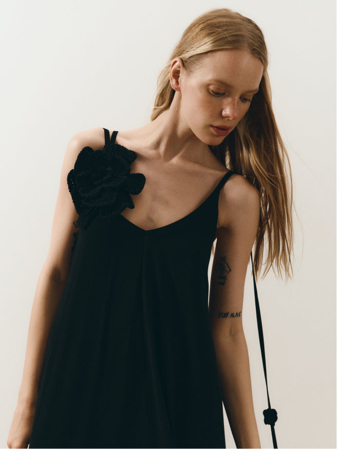 Flower brooch Harmony