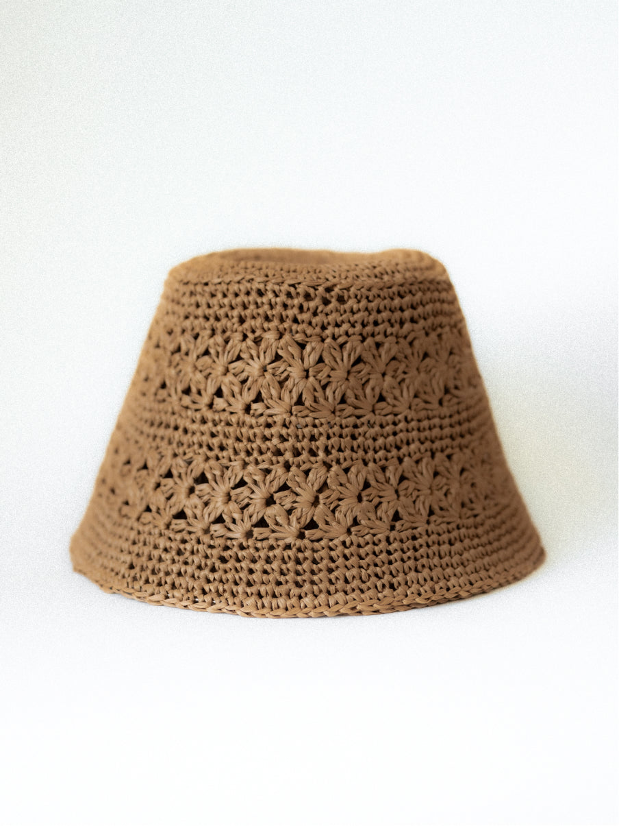 Raffia hat