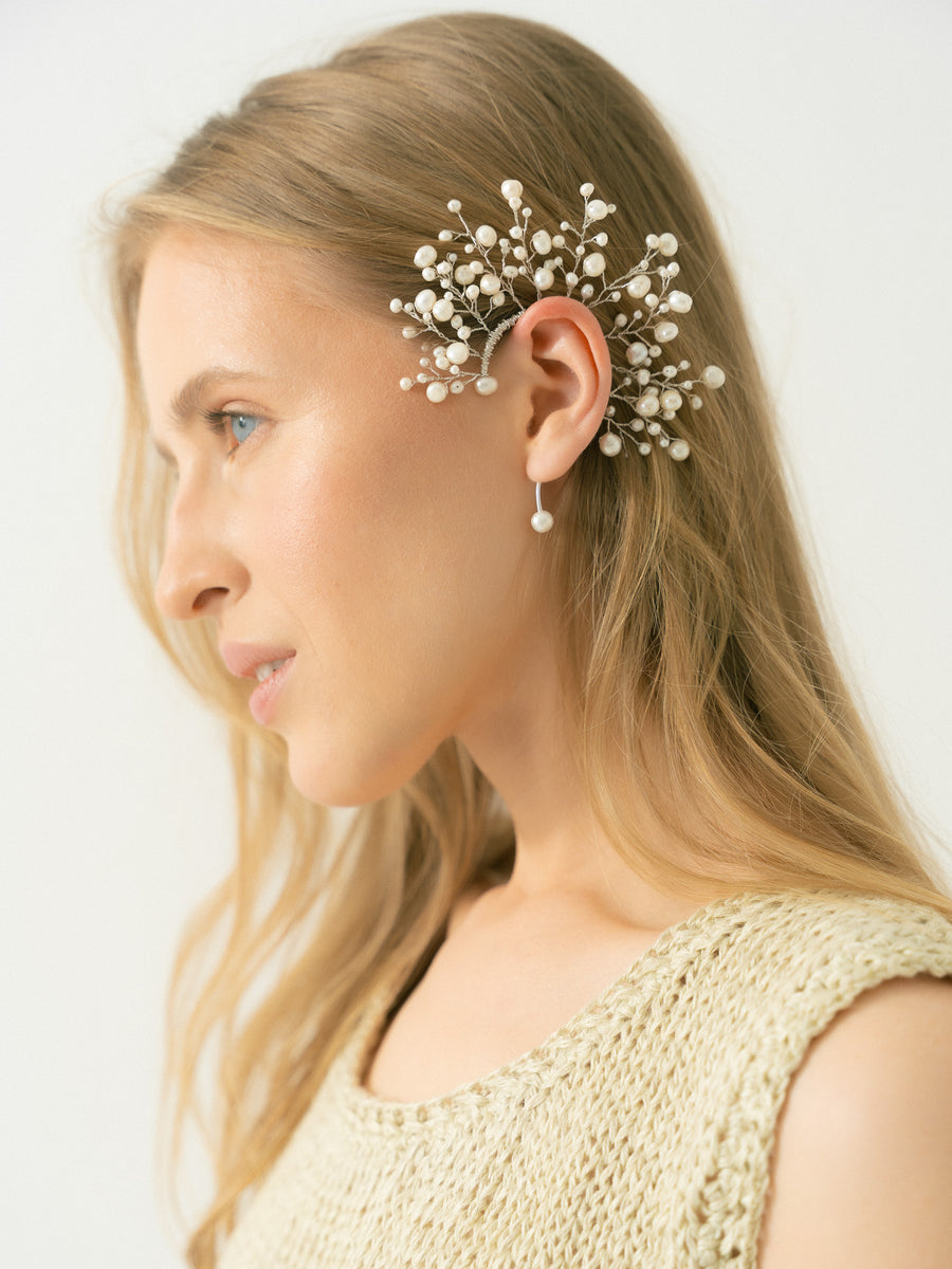 Pearls Ear Cuff