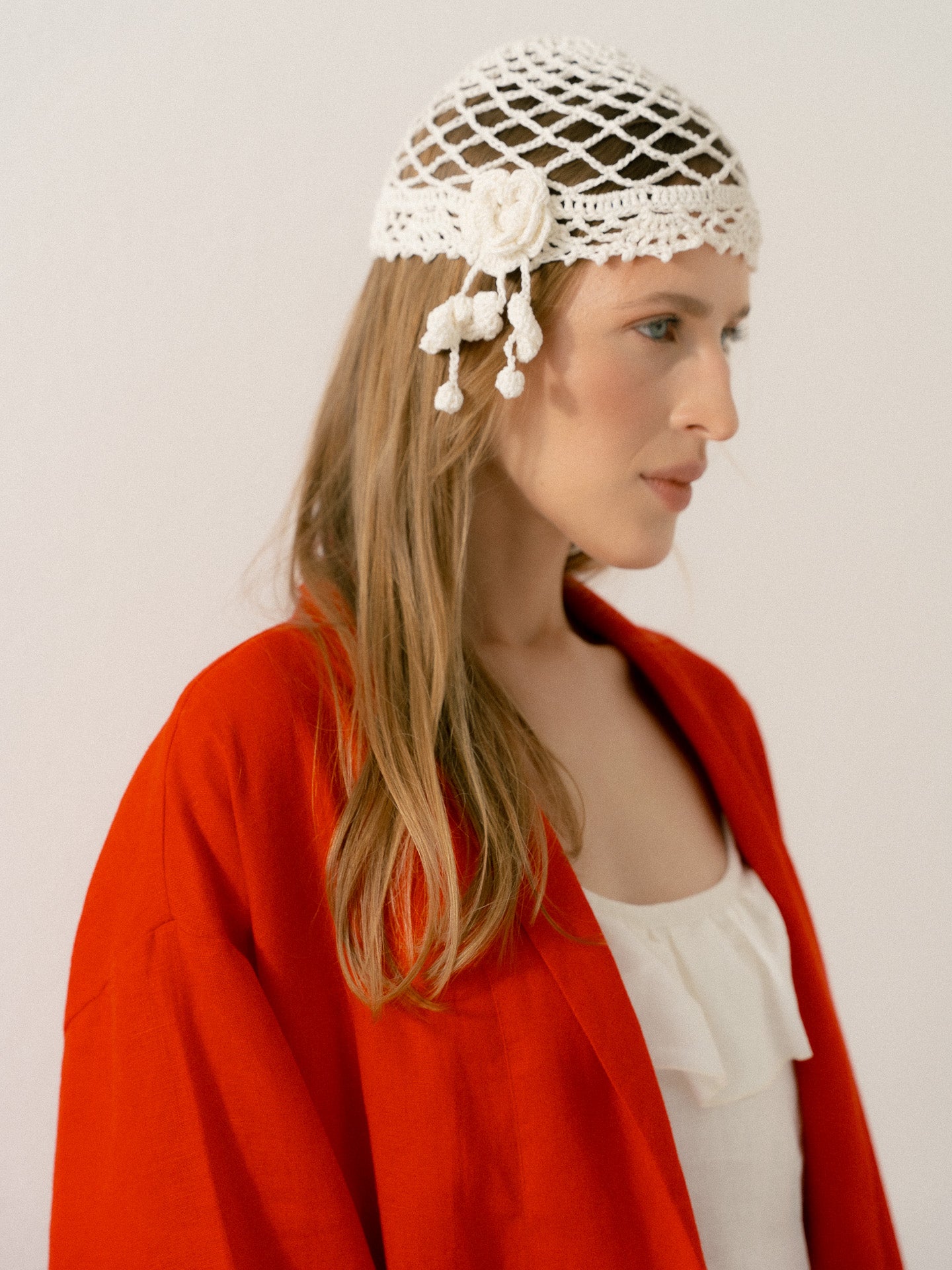 Lightweight lace-knit beanie with Flowers