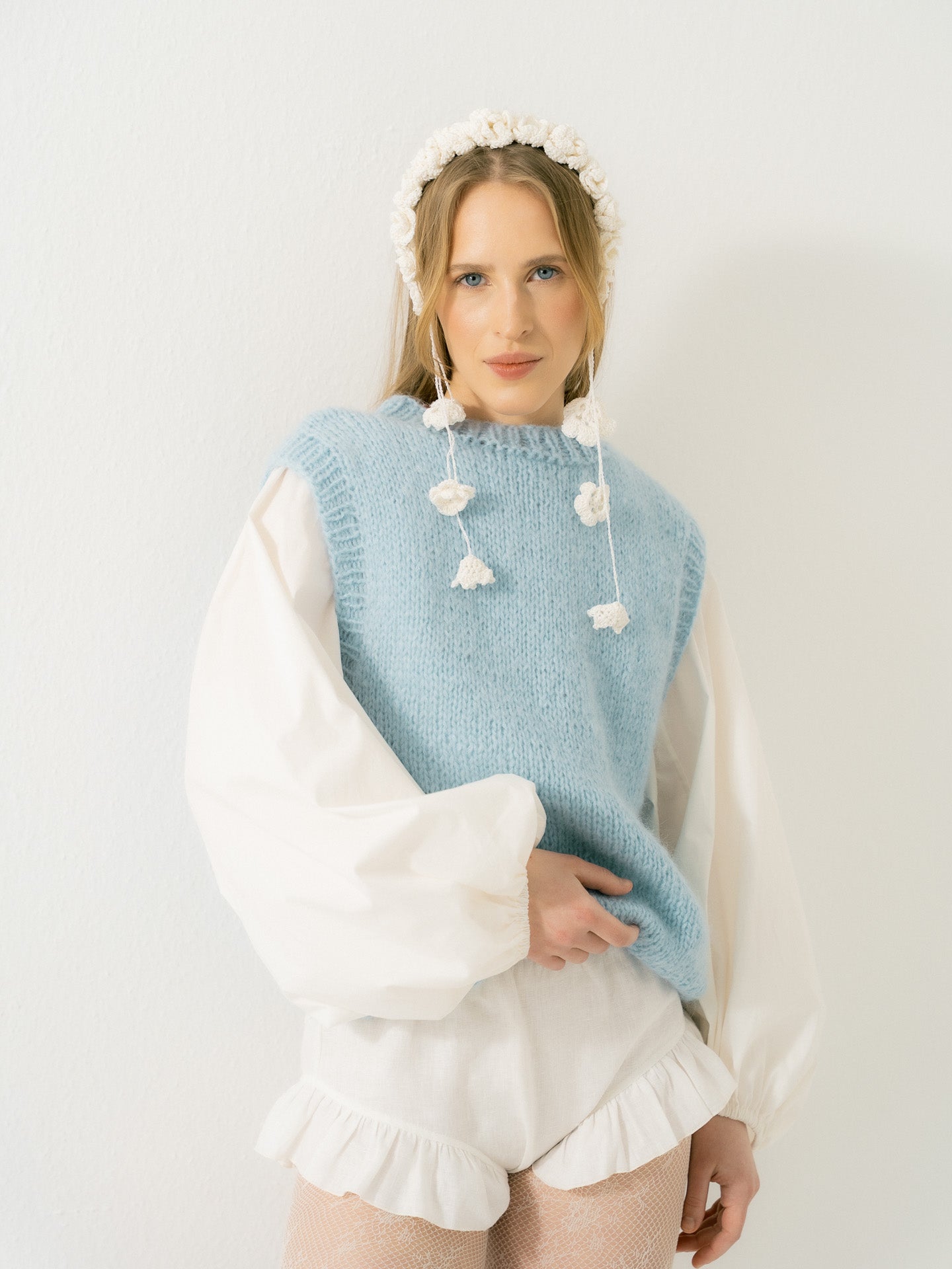 Headband with flowers