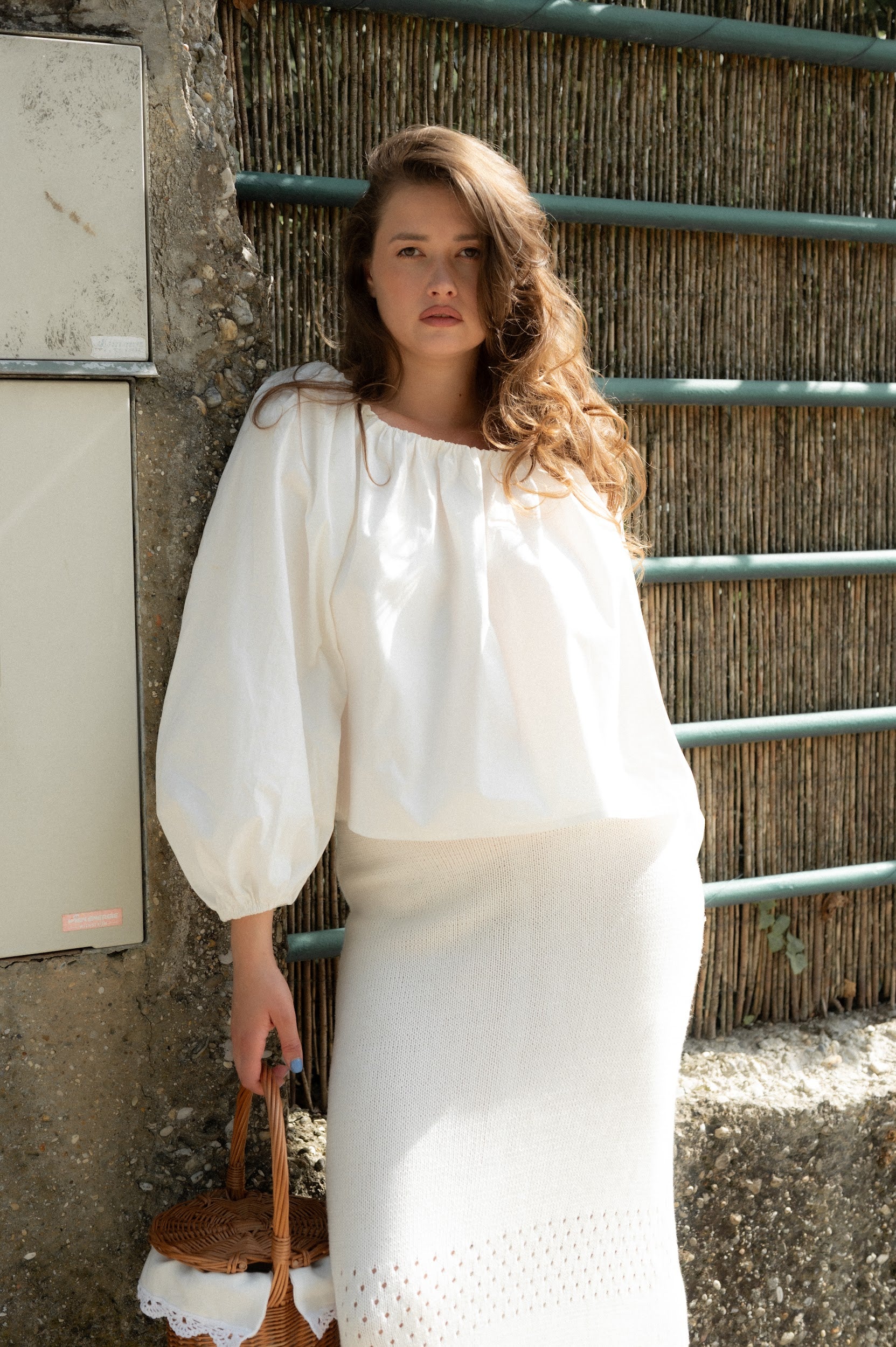 Harmony blouse with dropped shoulders White