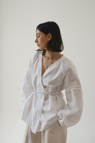 Handmade belt Harmony White