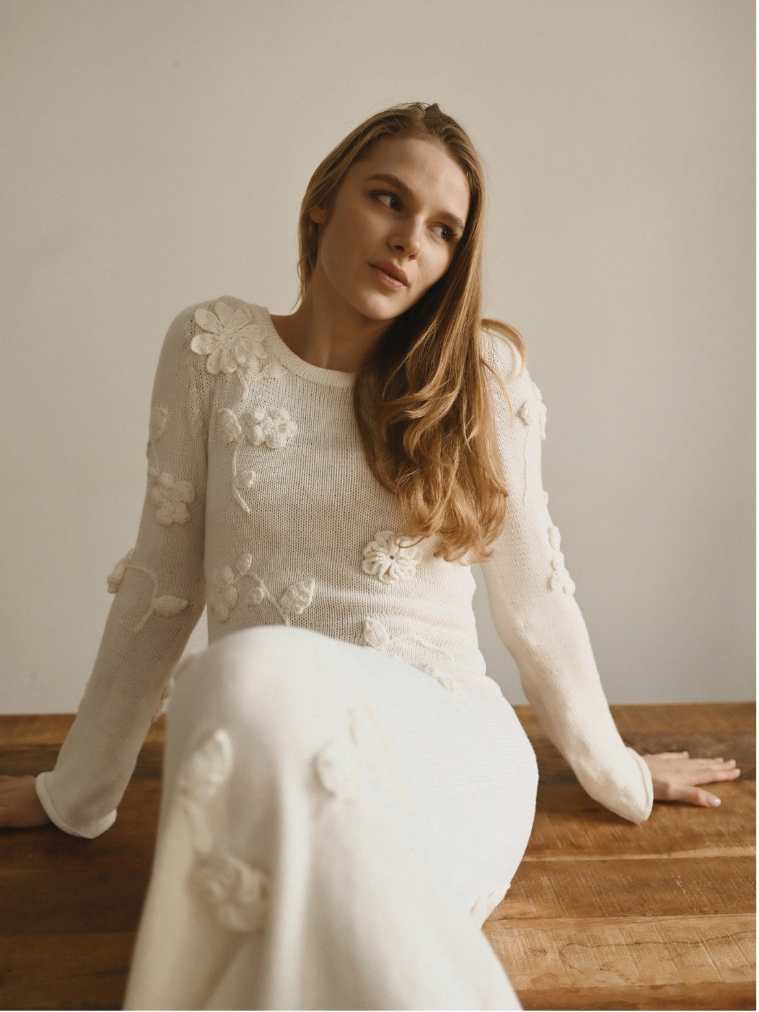 Dress Sensual with knitted flowers