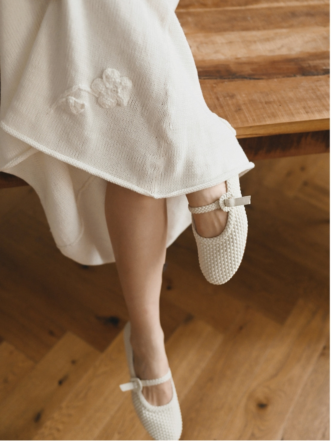 Dress Sensual with knitted flowers