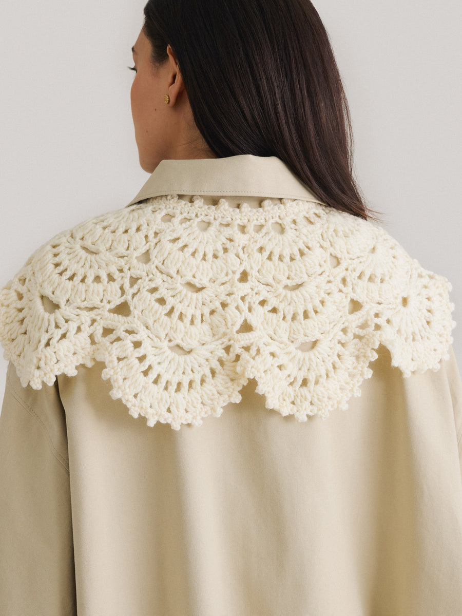 Cozy Hand-knitted collar
