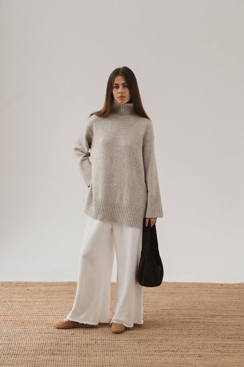Basic cashmere sweater
