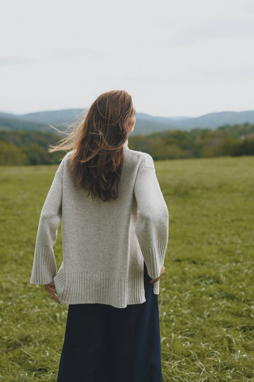 Basic cashmere sweater