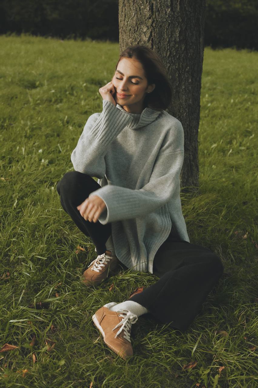 Basic cashmere sweater