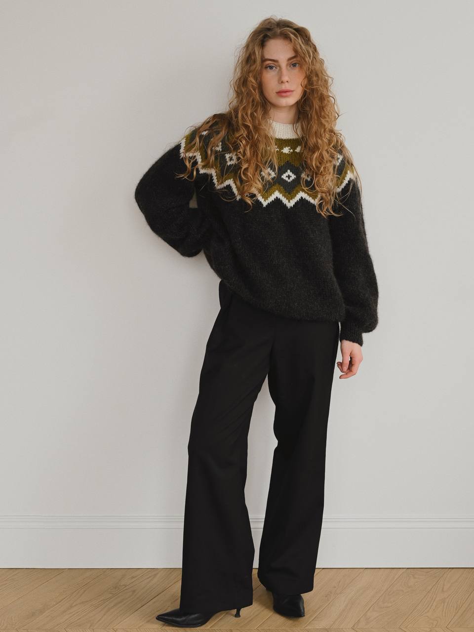 Handmade sweater Skandi